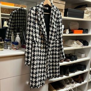 Zara black and white coat